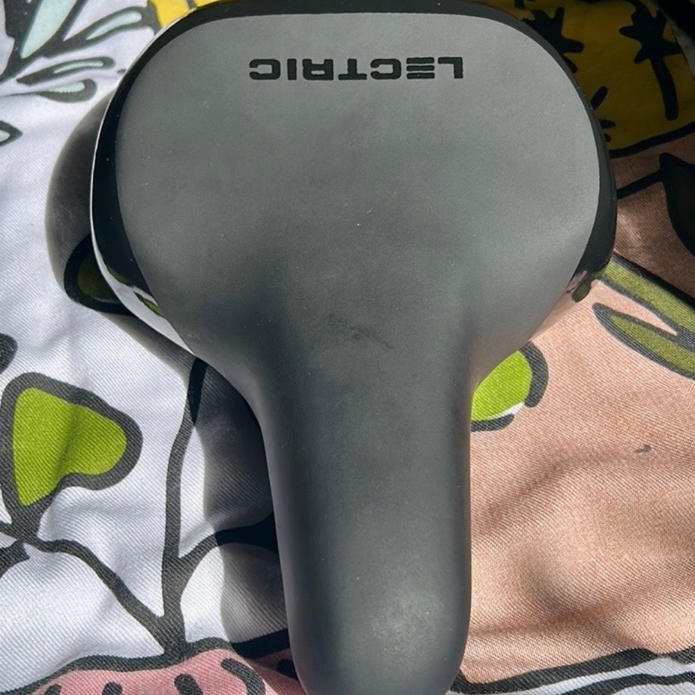 LECTRIC Bike Seat - no seat clamp or post included
